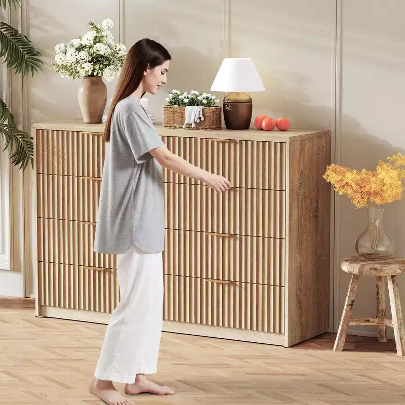 Commode cannelée 63" à 8/9 tiroirs - Grand meuble de rangement en bois avec poignées métalliques et dispositif anti-basculement pour chambre à coucher, salon
