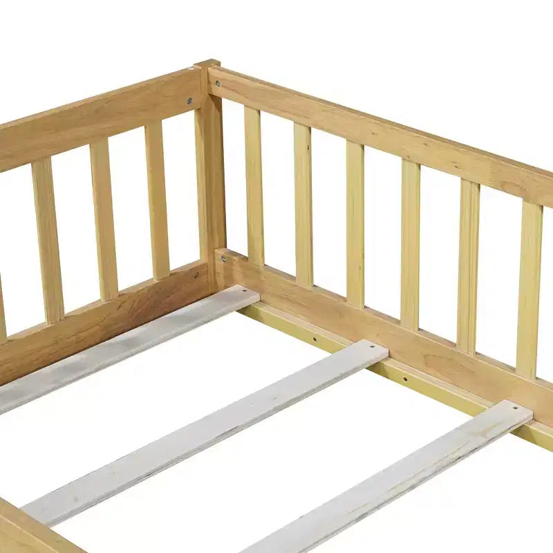 Lit jumeau au sol avec clôture et porte, cadre de lit Montessori bas pour enfants, bois d'hévéa, barrières de sécurité, assemblage facile