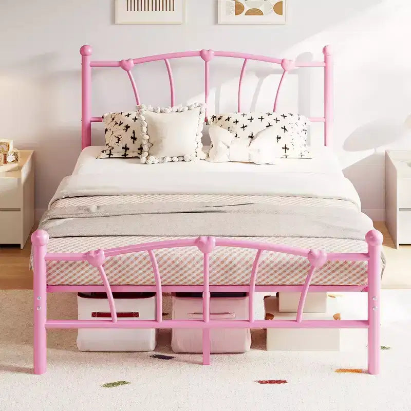 Cadre de lit en métal en forme de cœur avec tête de lit et pied de lit - Support à lattes solide, espace de rangement sous le lit pour chambre à coucher