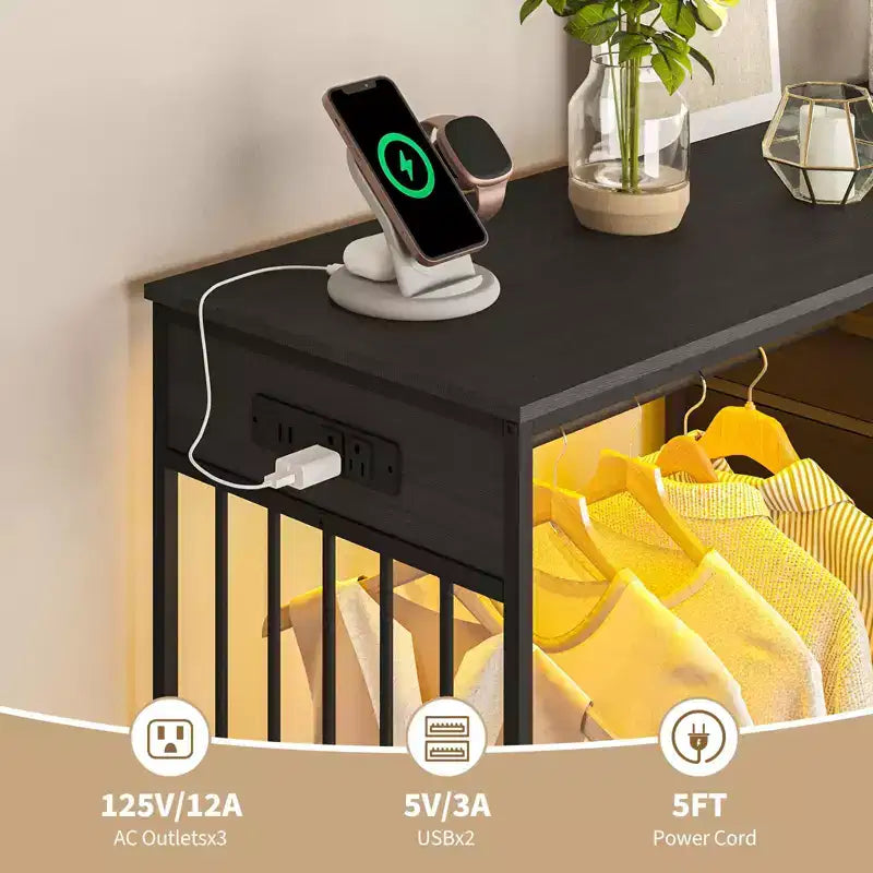 Commode de chambre à coucher large de 124 cm avec tringle à vêtements réversible à 6 tiroirs, lumières LED et station USB, panneaux frontaux